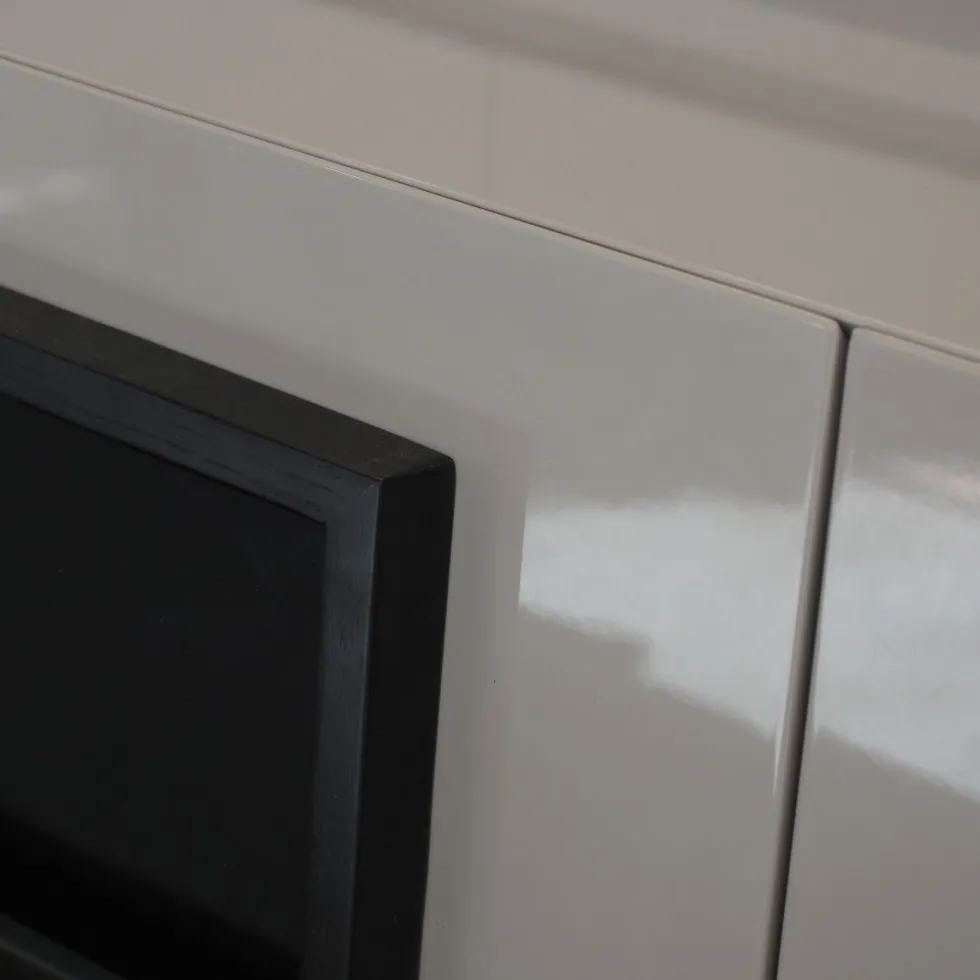 Adolf Design Torino TV-taso 180cm, korkeakiilto
